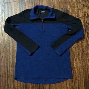 Long sleeve pull over